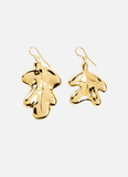 Leaf earrings in gold