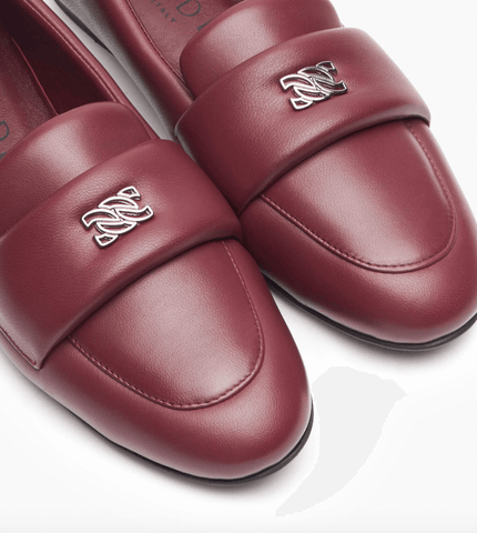 Puff leather loafers in burgundy