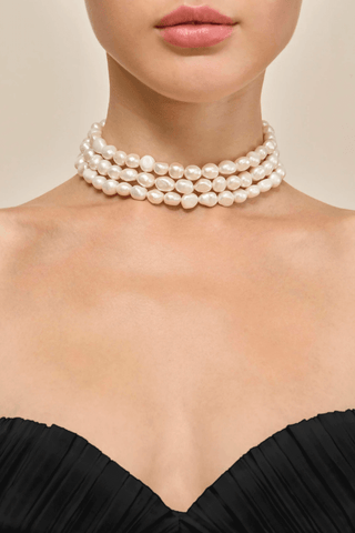 Nora pearl choker
